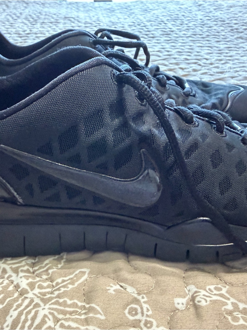 Nike Women’s Black Mesh Free TR Fit Athletic Trainers